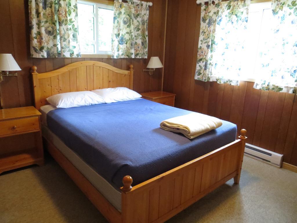 Bondi Village Cottage Resort Lake of Bays Extérieur photo